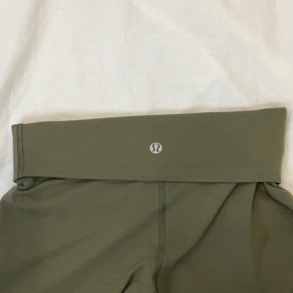 Lululemon Athletica Leggings | Hunter Green | Tights | Size 4 | Roll down waist - Picture 6 of 7